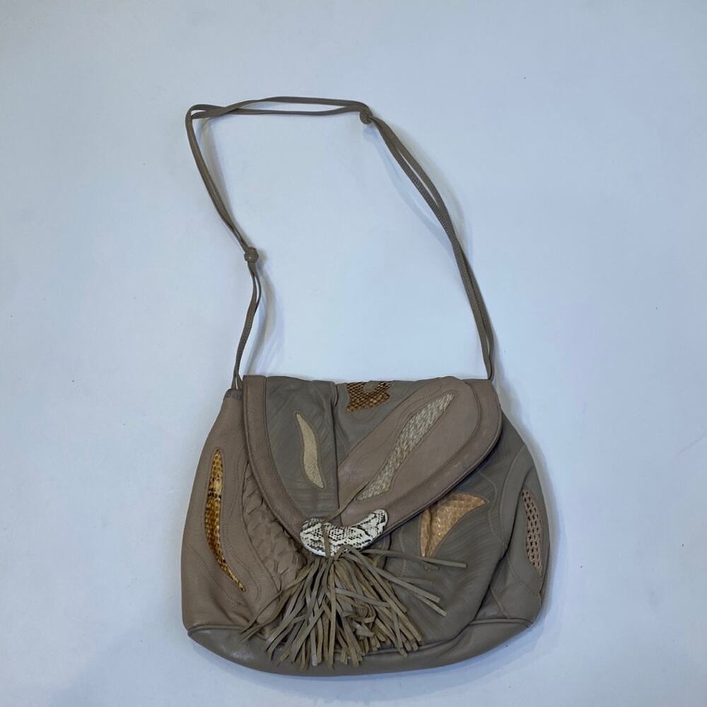 Sharif Crossbody Purse Snap Closure Tassel Leather Snakeskin EUC Gray Beige